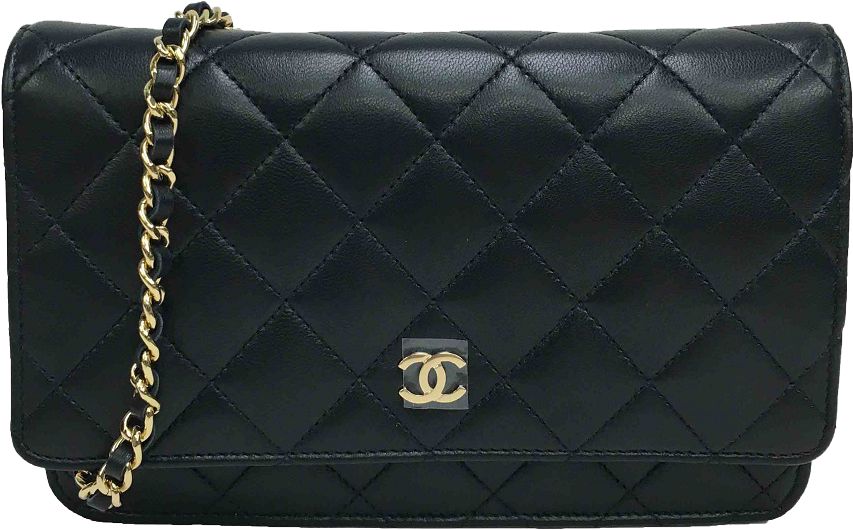 A Black Quilted Purse With Gold Chain